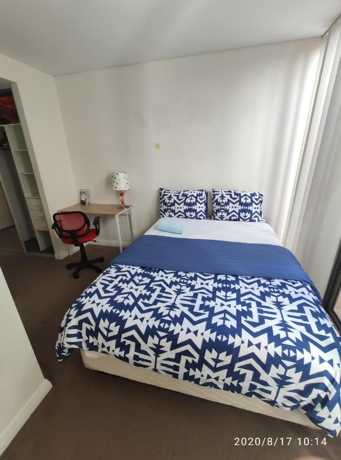 Mascot Clean Bedroom Sydney Exterior photo